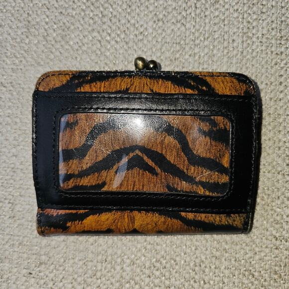 Patricia Nash Small Bifold Tiger Striped Wallet with Kisslock Coin w/ Card Slots - Picture 2 of 7